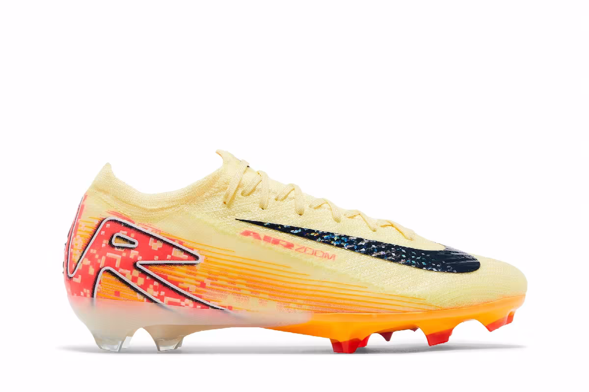 Kylian Mbappé x Nike Zoom Mercurial Vapor 16 Elite FG Light Laser Orange, view 2