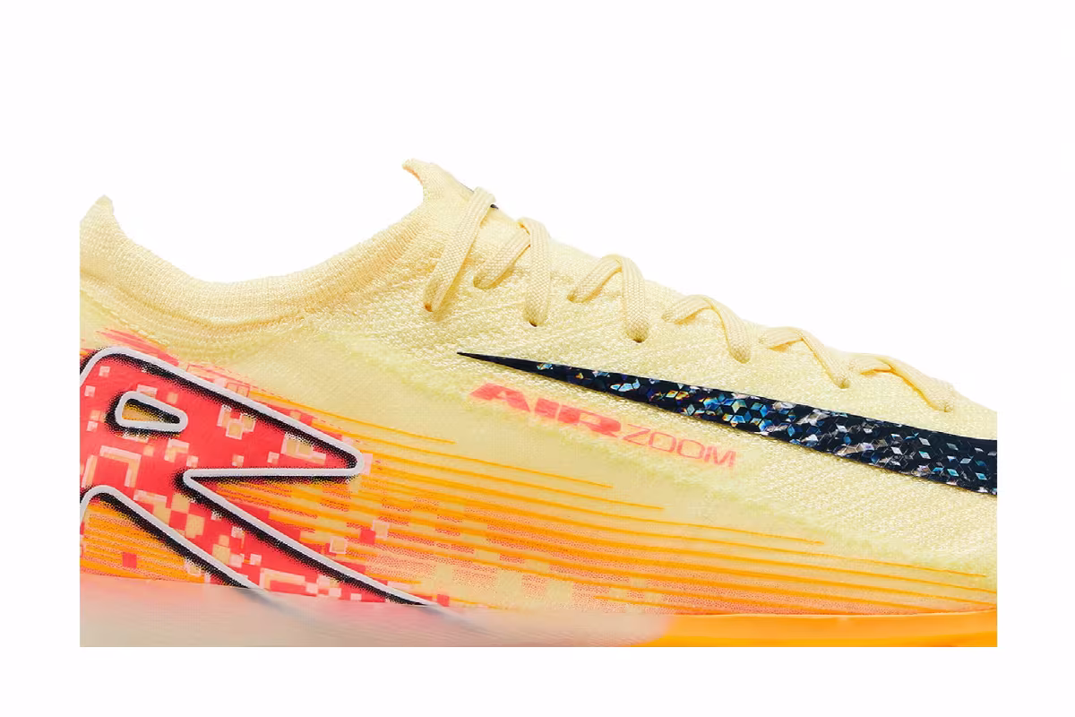 Kylian Mbappé x Nike Zoom Mercurial Vapor 16 Elite FG Light Laser Orange, view 3