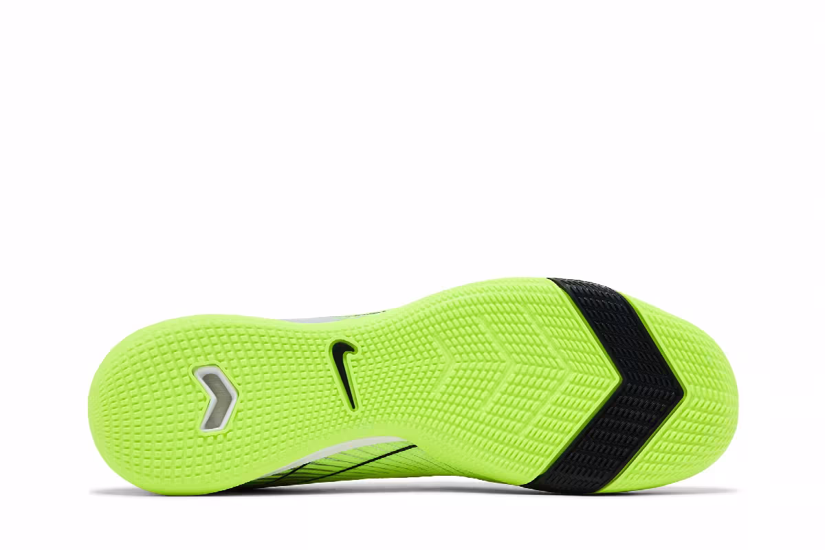 Nike Zoom Mercurial Vapor 16 Academy IC Mad Voltage Pack, view 5