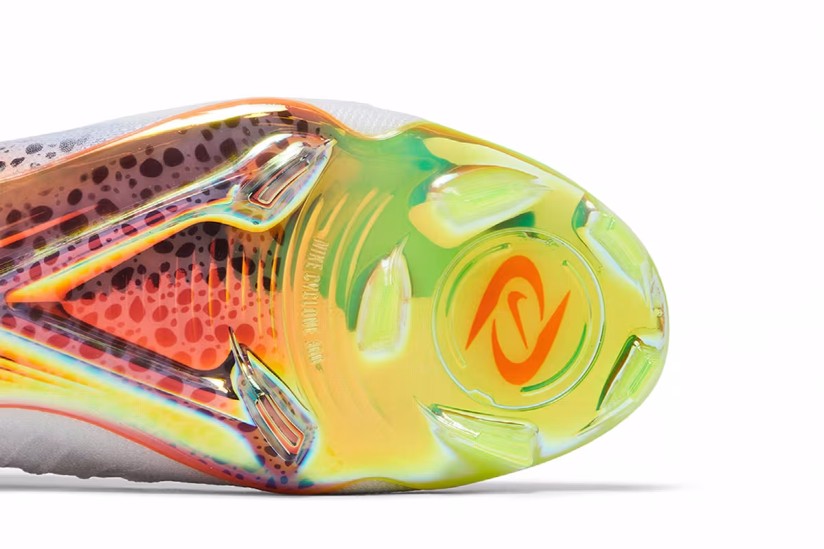 Nike Phantom Luna 2 Elite FG Electric Pack, view 6