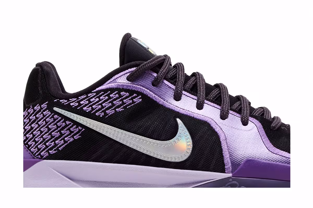 Nike Women's Sabrina 2 EP Court Vision, view 3