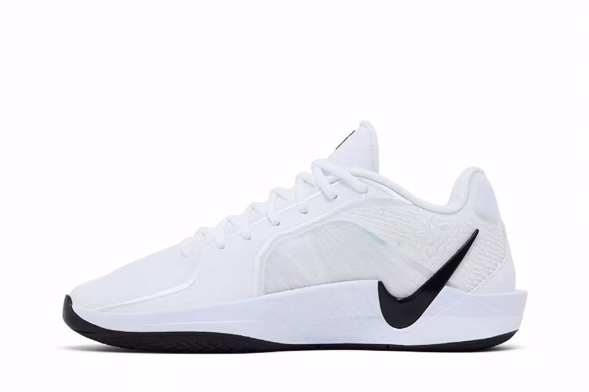 Nike Women's Sabrina 2 TB White Black, view 4