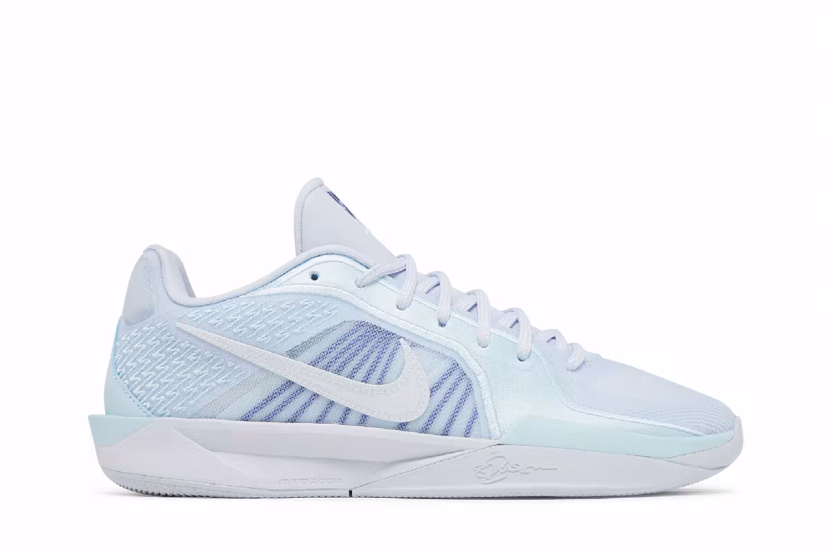 Nike Women's Sabrina 2 Conductor, view 2