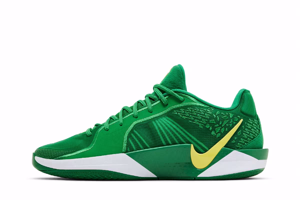 Nike Women's Sabrina 2 Oregon, view 4