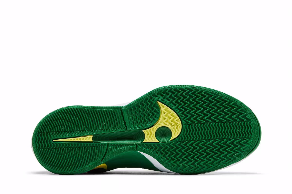 Nike Women's Sabrina 2 Oregon, view 5