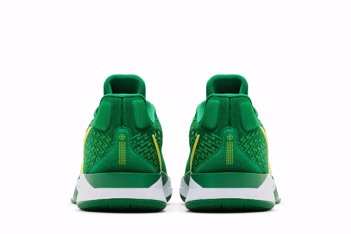 Nike Women's Sabrina 2 Oregon, view 7