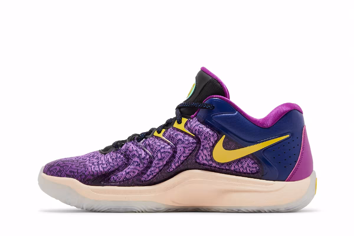 Nike KD 17 Travel Ball, view 4