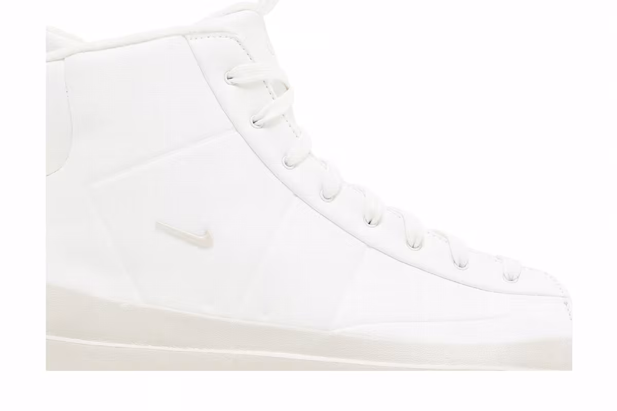 Nike Women's Blazer Roam Mid Summit White Phantom, view 3