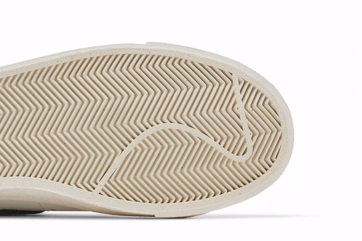 Nike Blazer Mid Resort & Sport, view 6