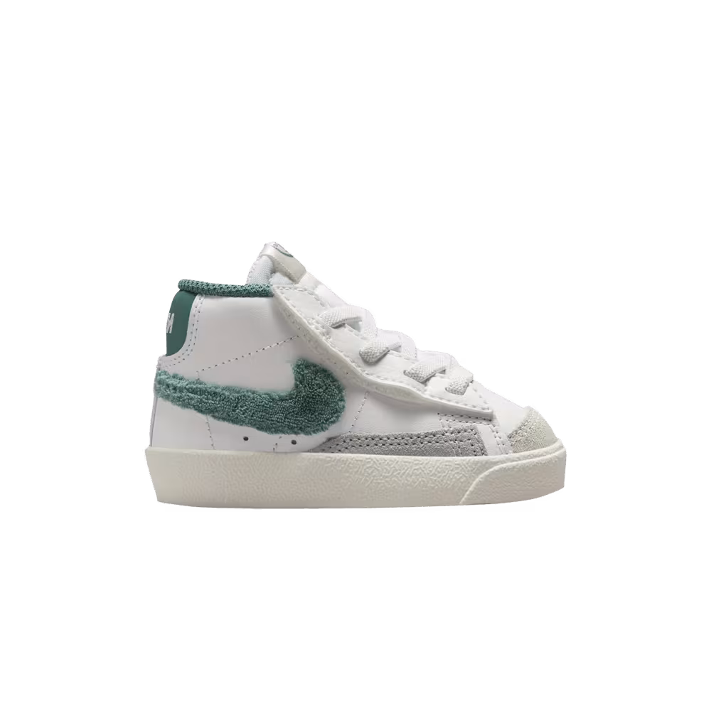 Nike Blazer Mid Resort & Sport