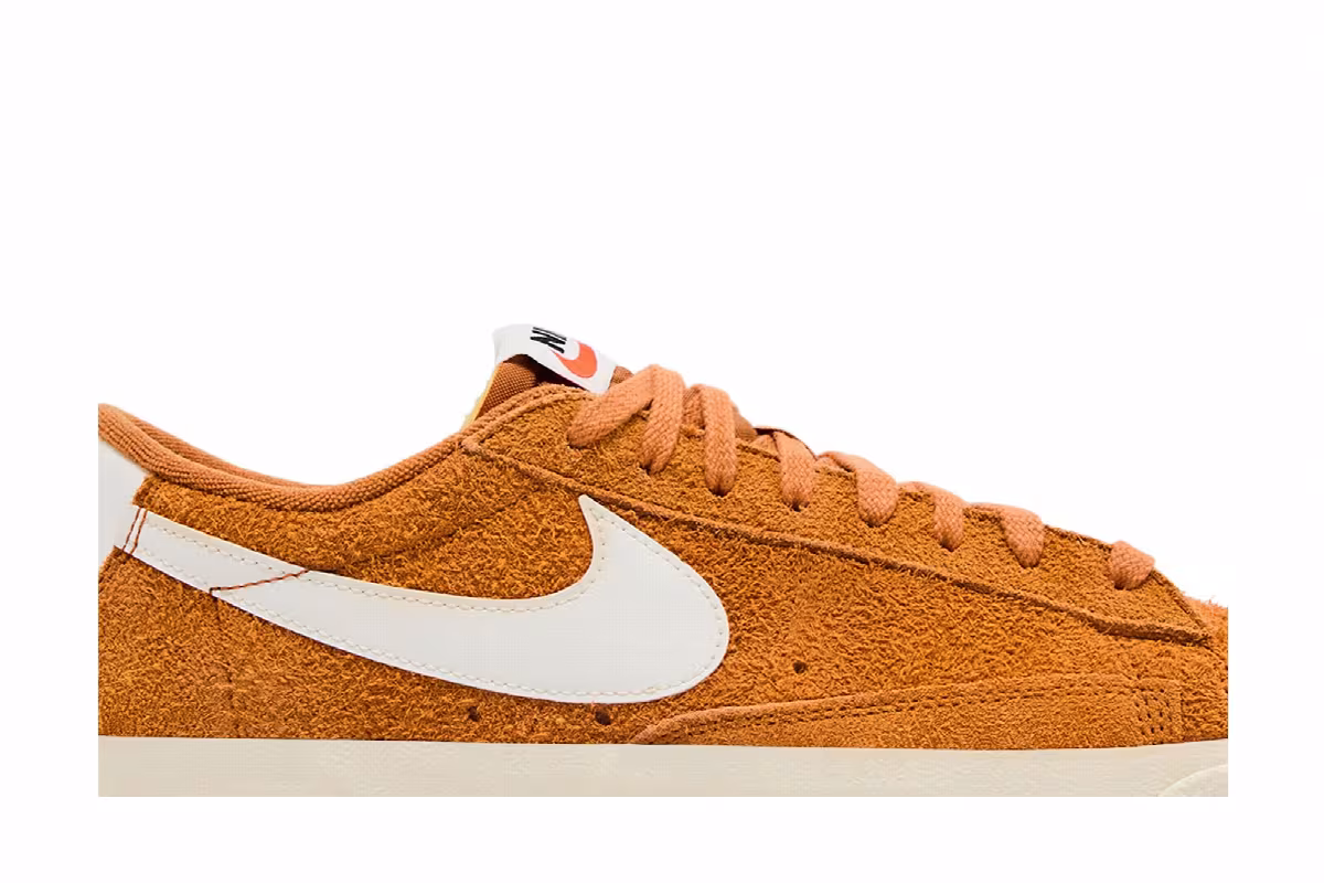 Nike Women's Blazer Low Monarch, view 3