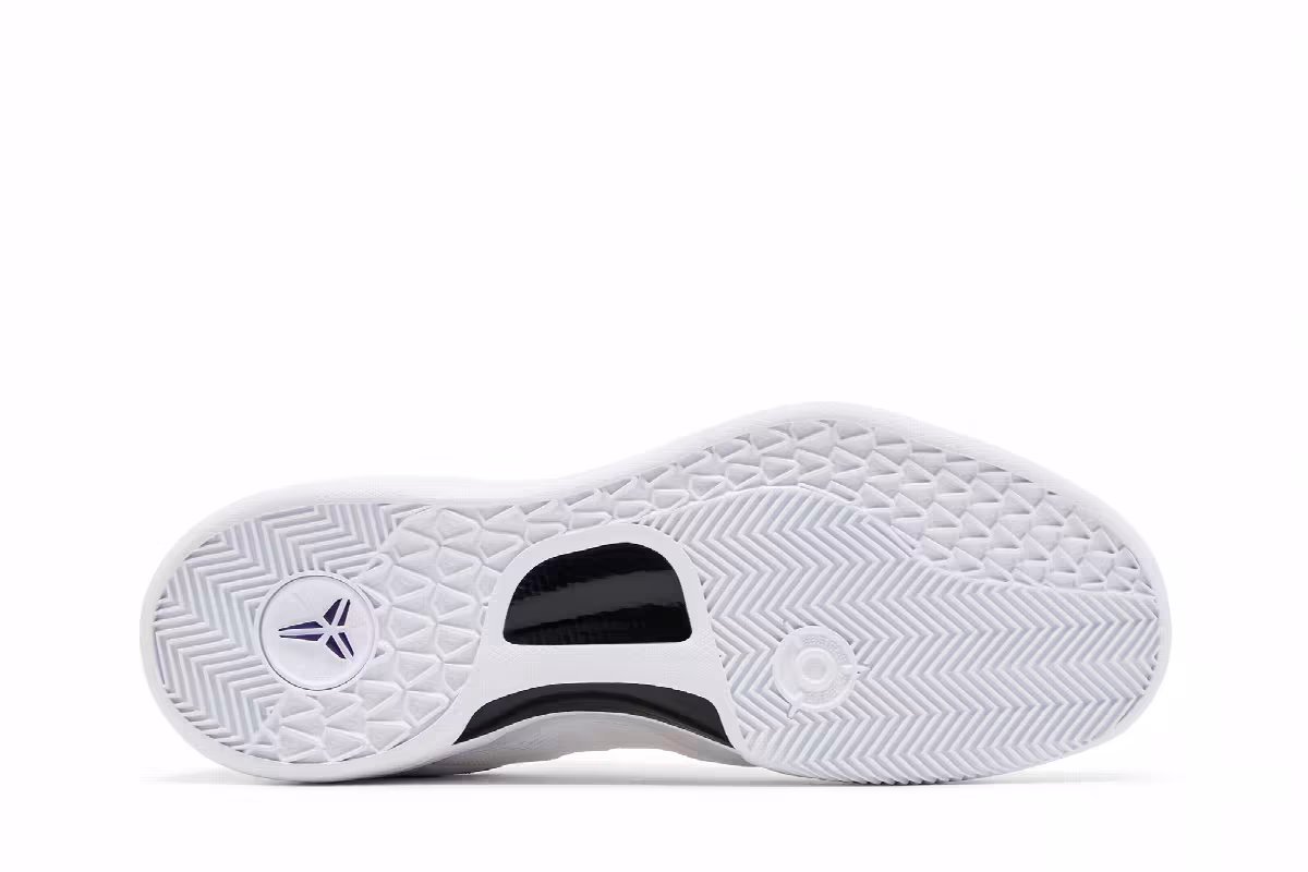 Nike Kobe 8 Protro Lakers Home, view 5
