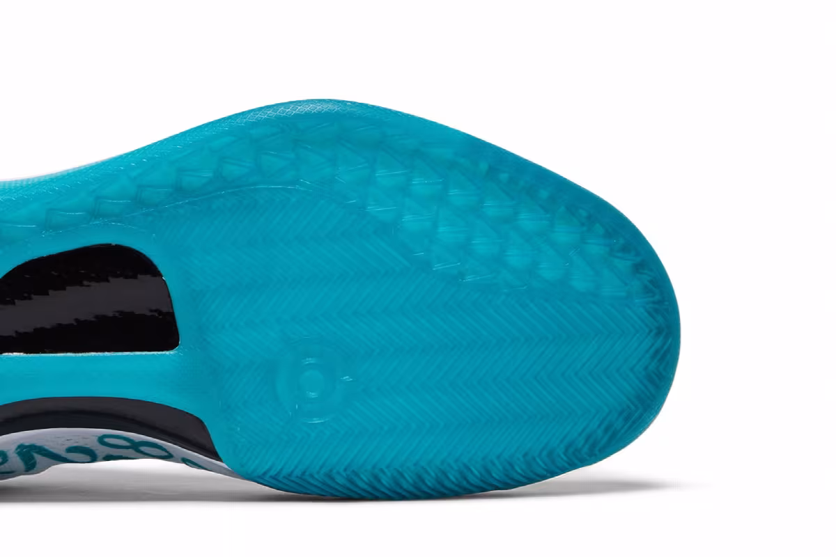 Nike Kobe 8 Protro Radiant Emerald, view 6
