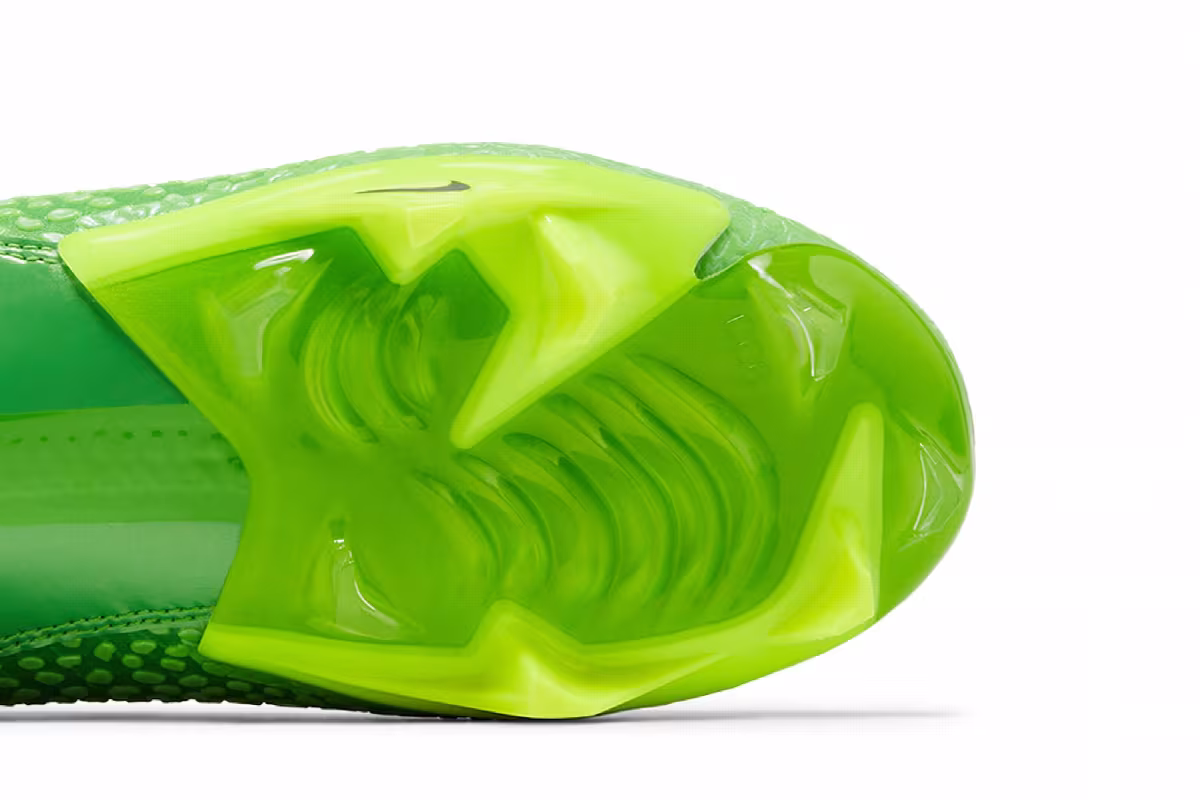 Nike Vapor Edge Kobe 6 SE Grinch, view 6