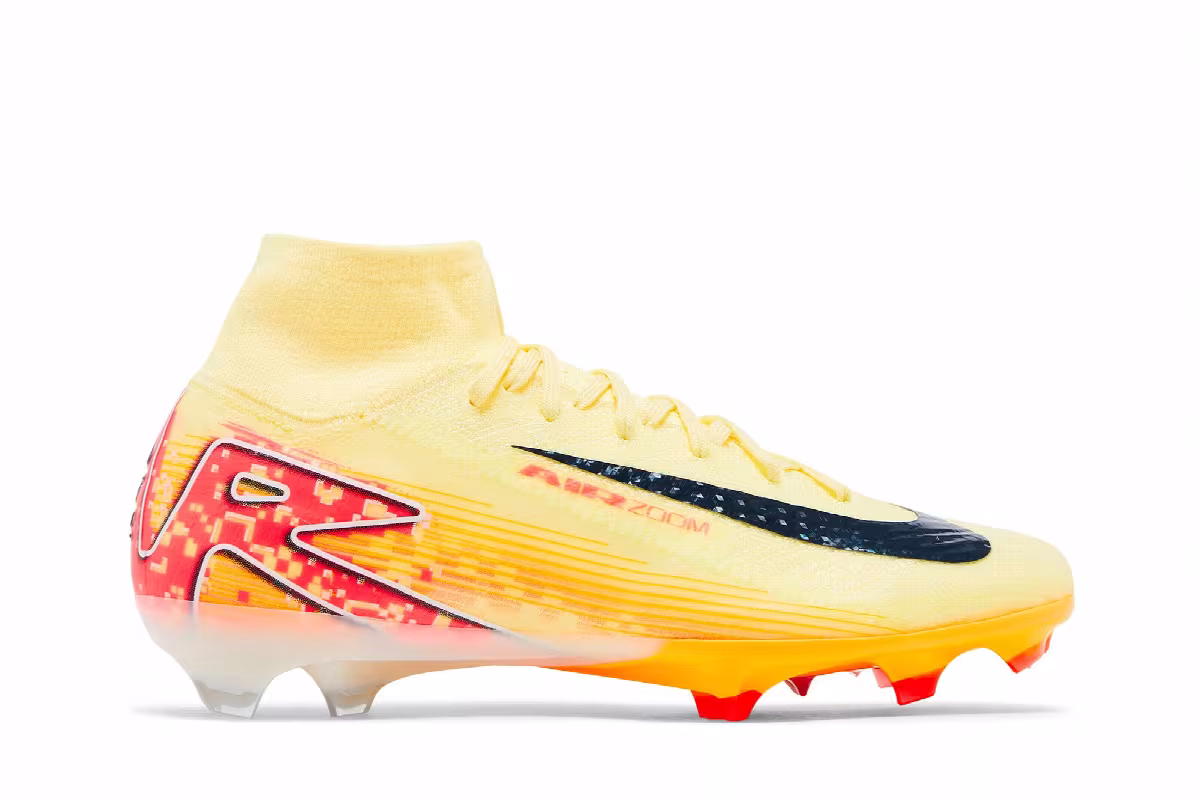 Kylian Mbappé x Nike Zoom Mercurial Superfly 10 Elite FG Light Laser Orange, view 2