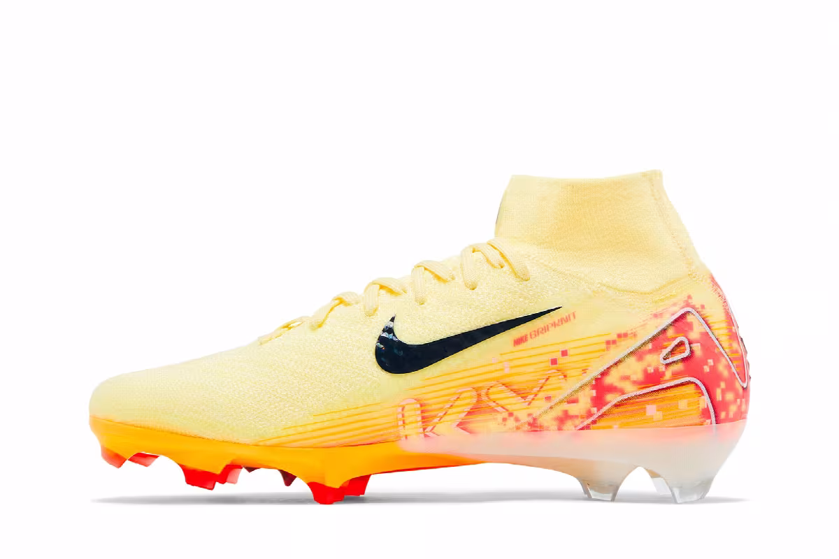 Kylian Mbappé x Nike Zoom Mercurial Superfly 10 Elite FG Light Laser Orange, view 4