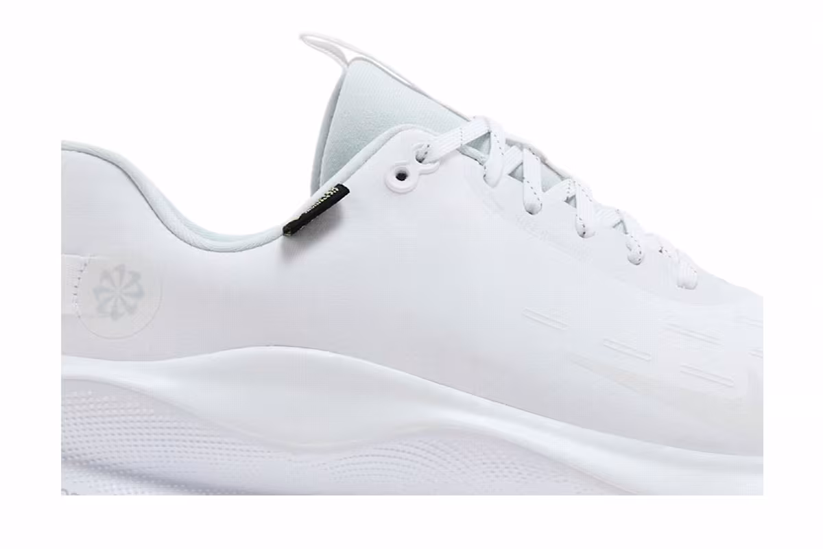 Nike ReactX Infinity Run 4 GORE-TEX Pure Platinum, view 3