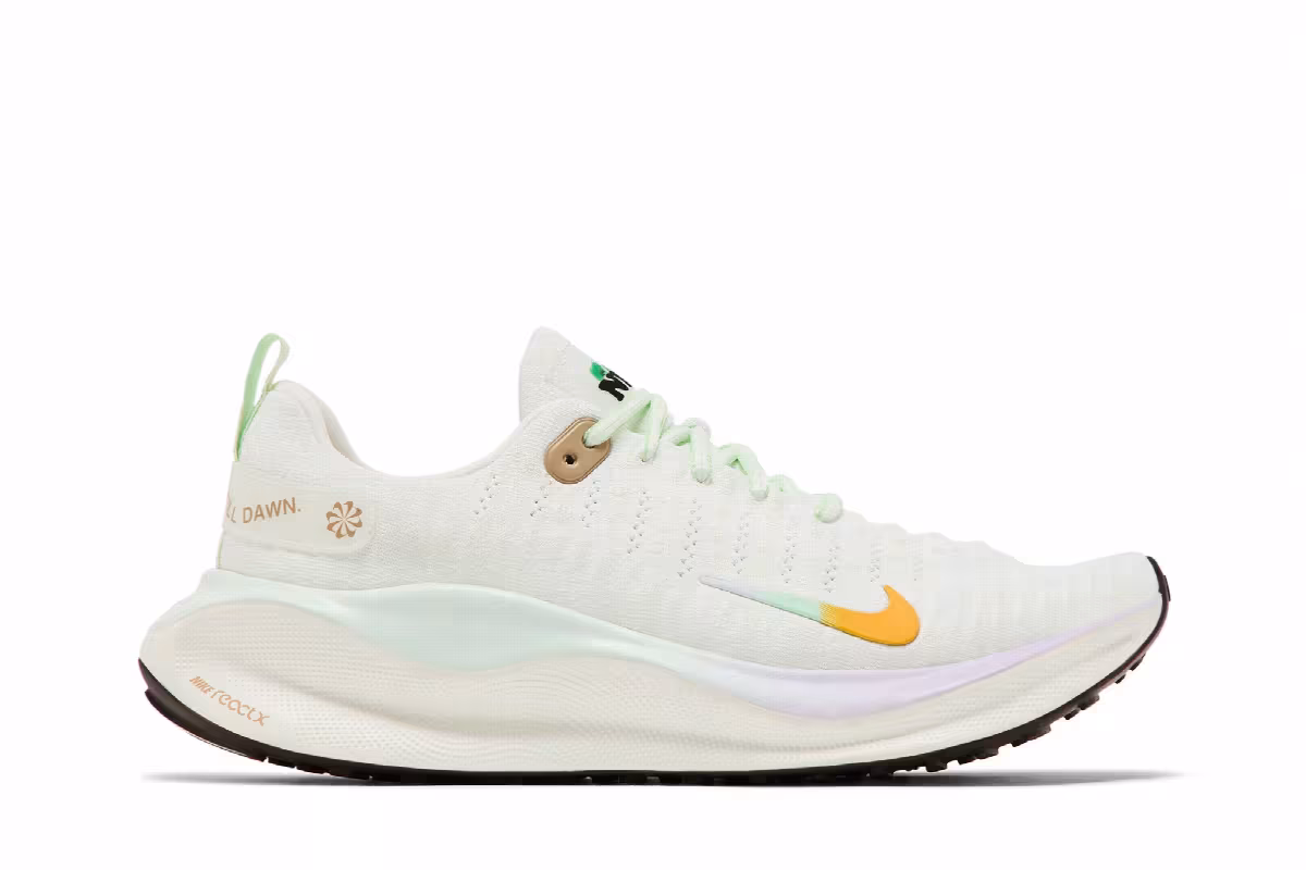 Nike Women's ReactX Infinity Run 4 White Vapor Green, view 2