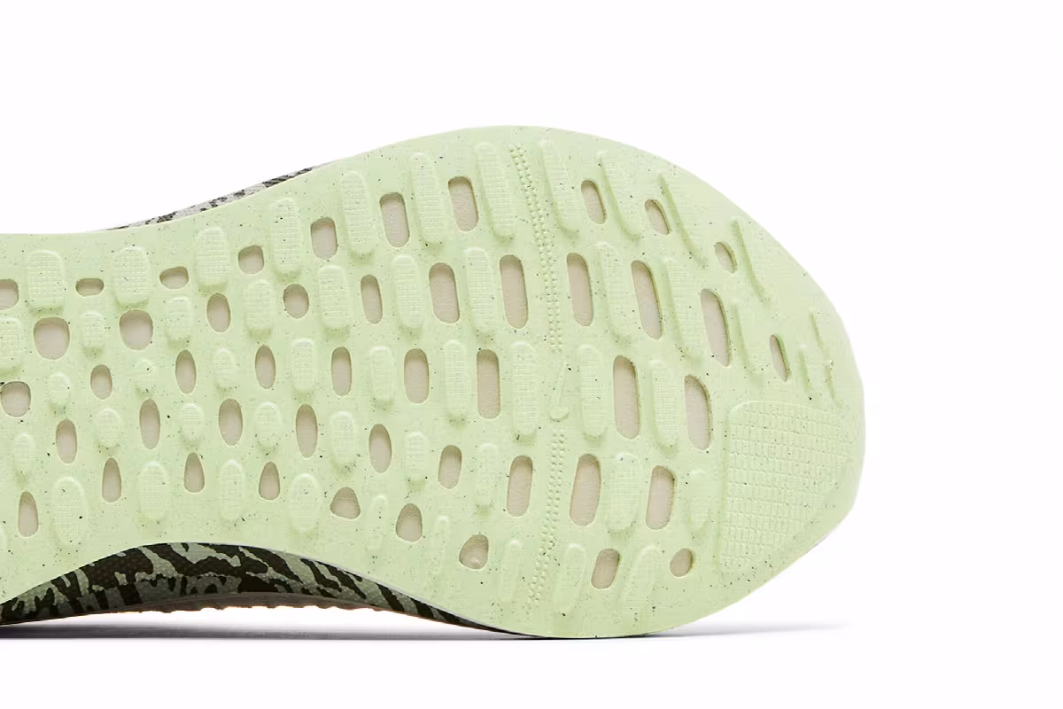 Nike Women's ReactX Infinity Run 4 Premium Light Bone Cargo Khaki, view 6