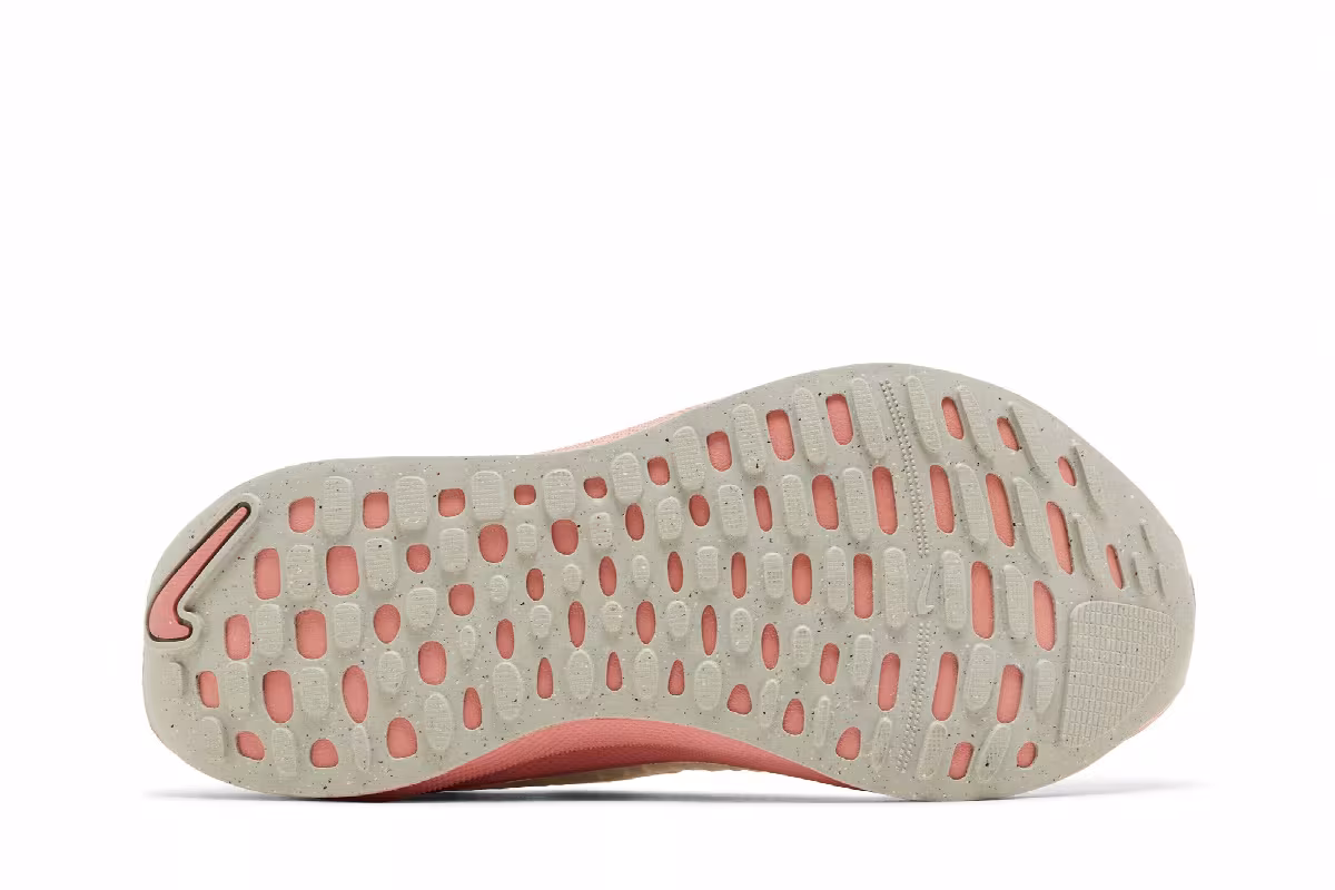 Nike Women's ReactX Infinity Run 4 White Red Stardust, view 5