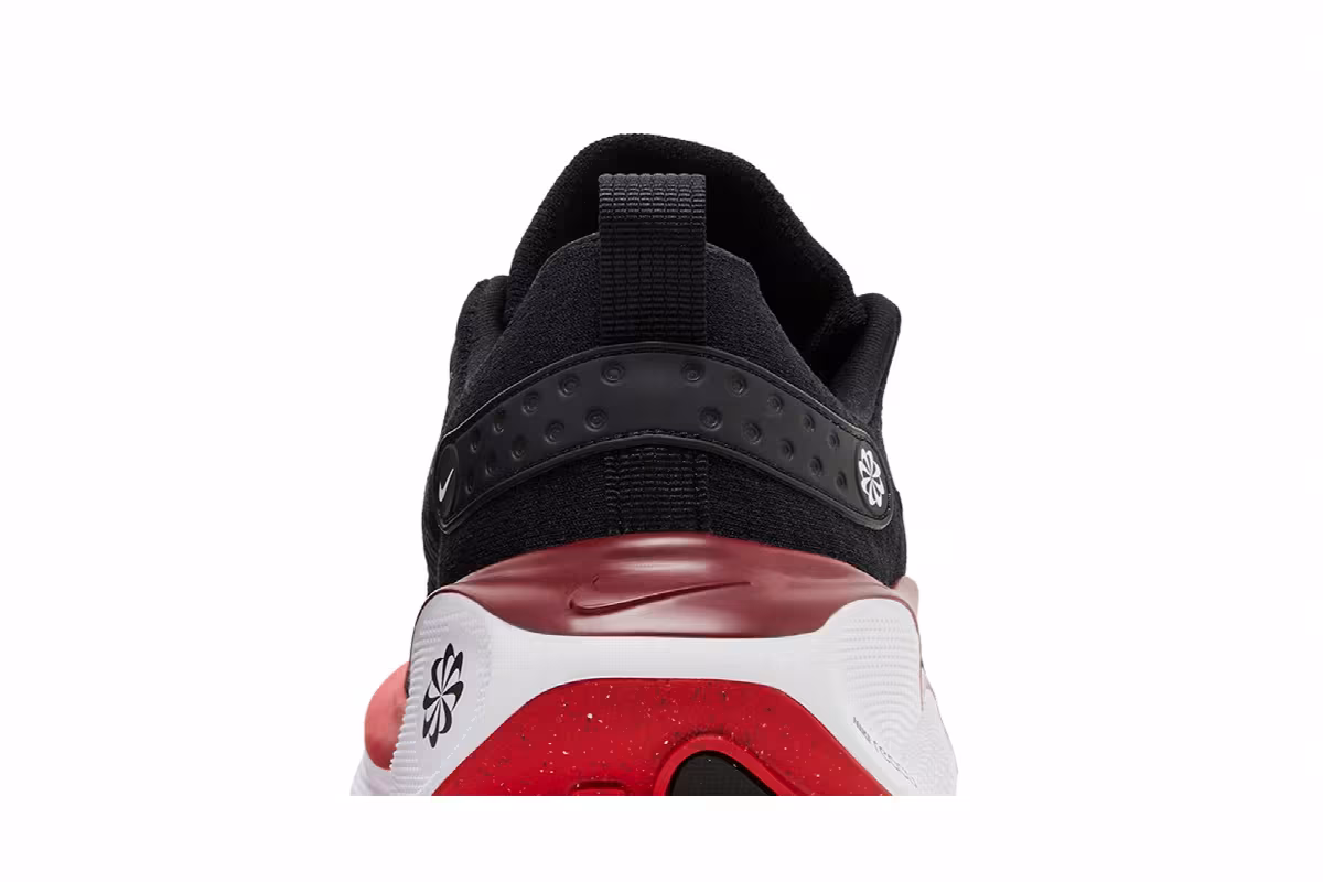 Nike ReactX Infinity Run 4 Extra Wide Black Fire Red, view 8