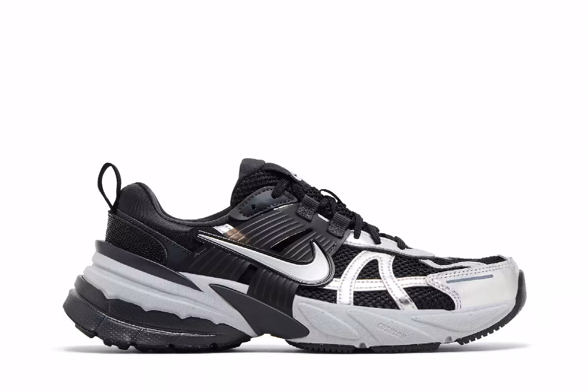 Nike Women's V2K Run Black Metallic Silver, view 2