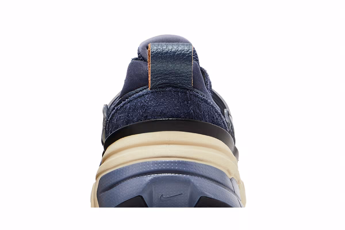 Nike Women's V2K Run Thunder Blue, view 8