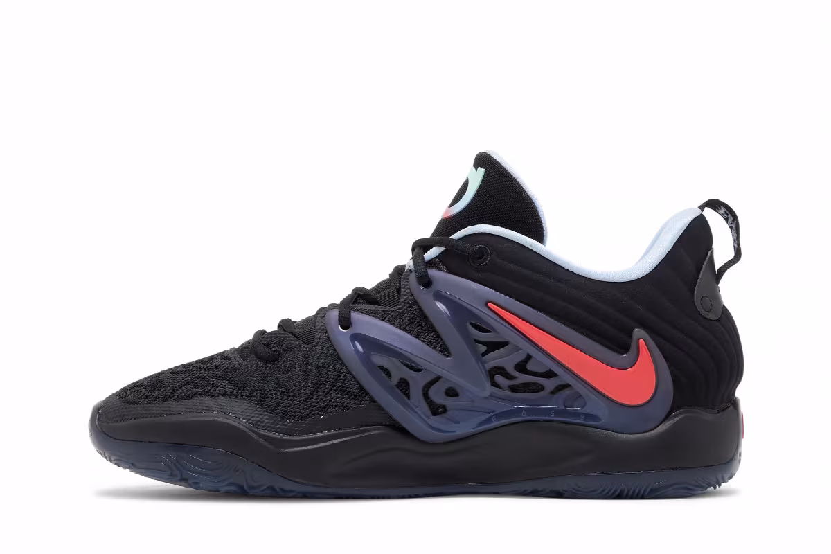 Nike KD 15 Maryland Roots, view 4
