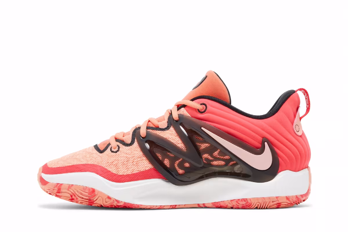 Napheesa Collier x Nike KD 15 Community, view 4
