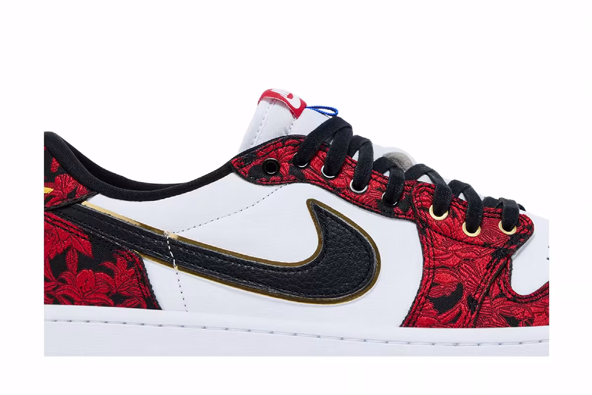 Air Jordan 1 Low OG Last Dance At The Garden, view 3