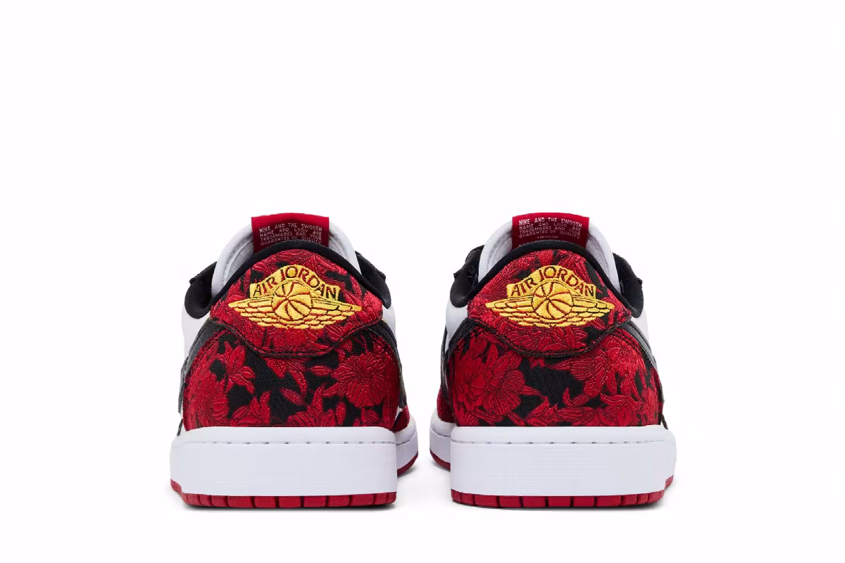 Air Jordan 1 Low OG Last Dance At The Garden, view 7