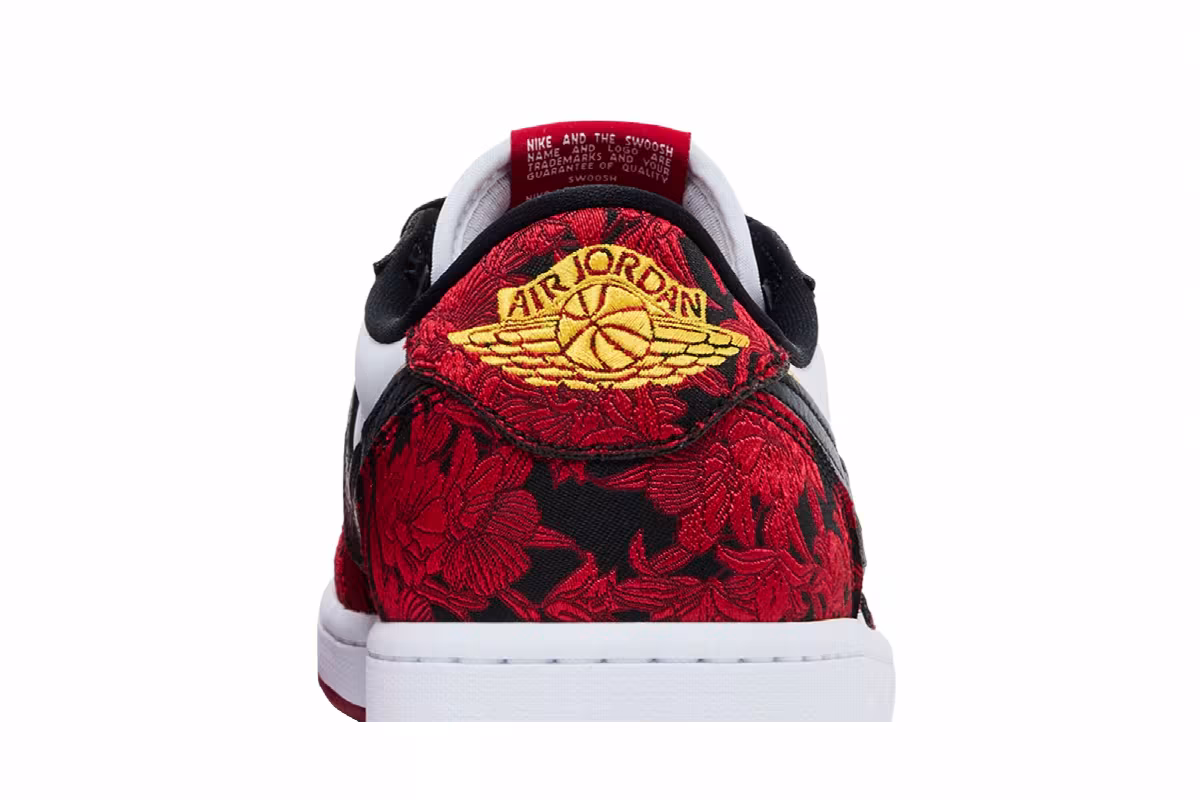 Air Jordan 1 Low OG Last Dance At The Garden, view 8