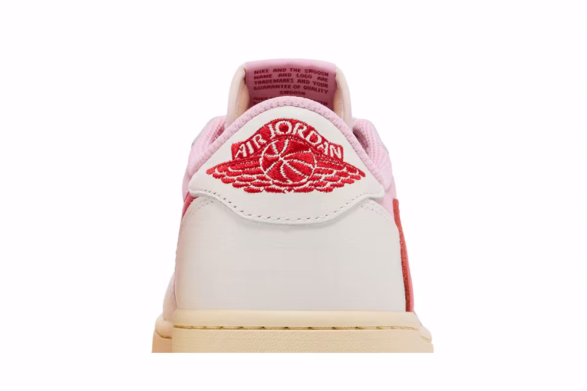 Travis Scott x Air Jordan 1 Low OG Sail Tropical Pink, view 8