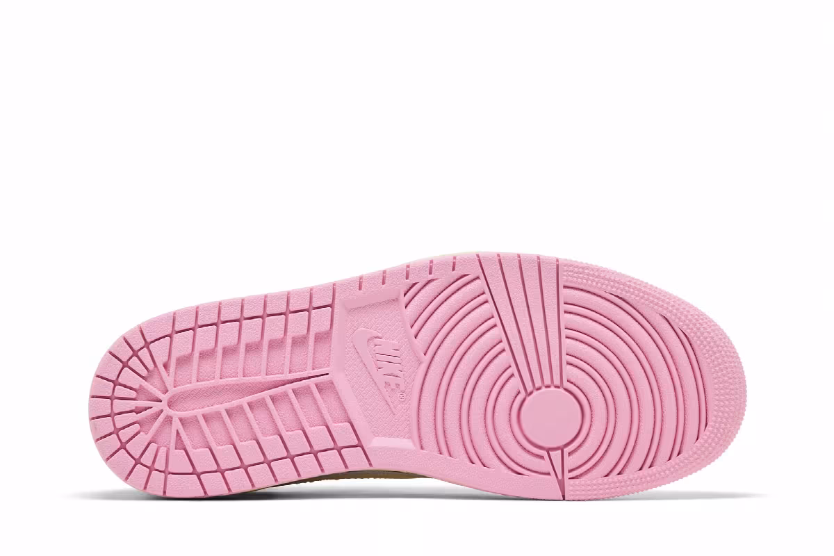 Travis Scott x Air Jordan 1 Low OG Shy Pink, view 5