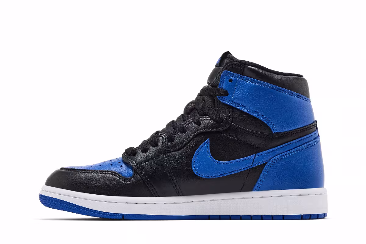 Air Jordan 1 High OG Royal 2026, view 4