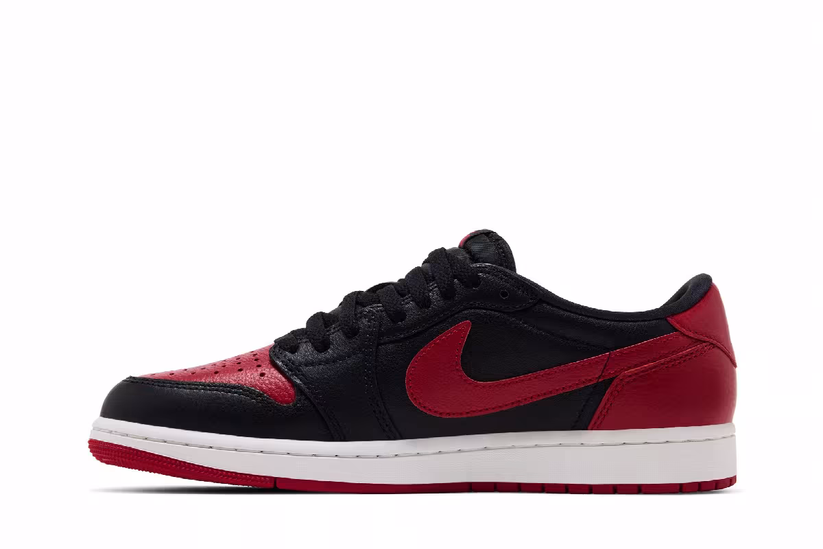 Air Jordan 1 Low OG Banned 2026, view 4