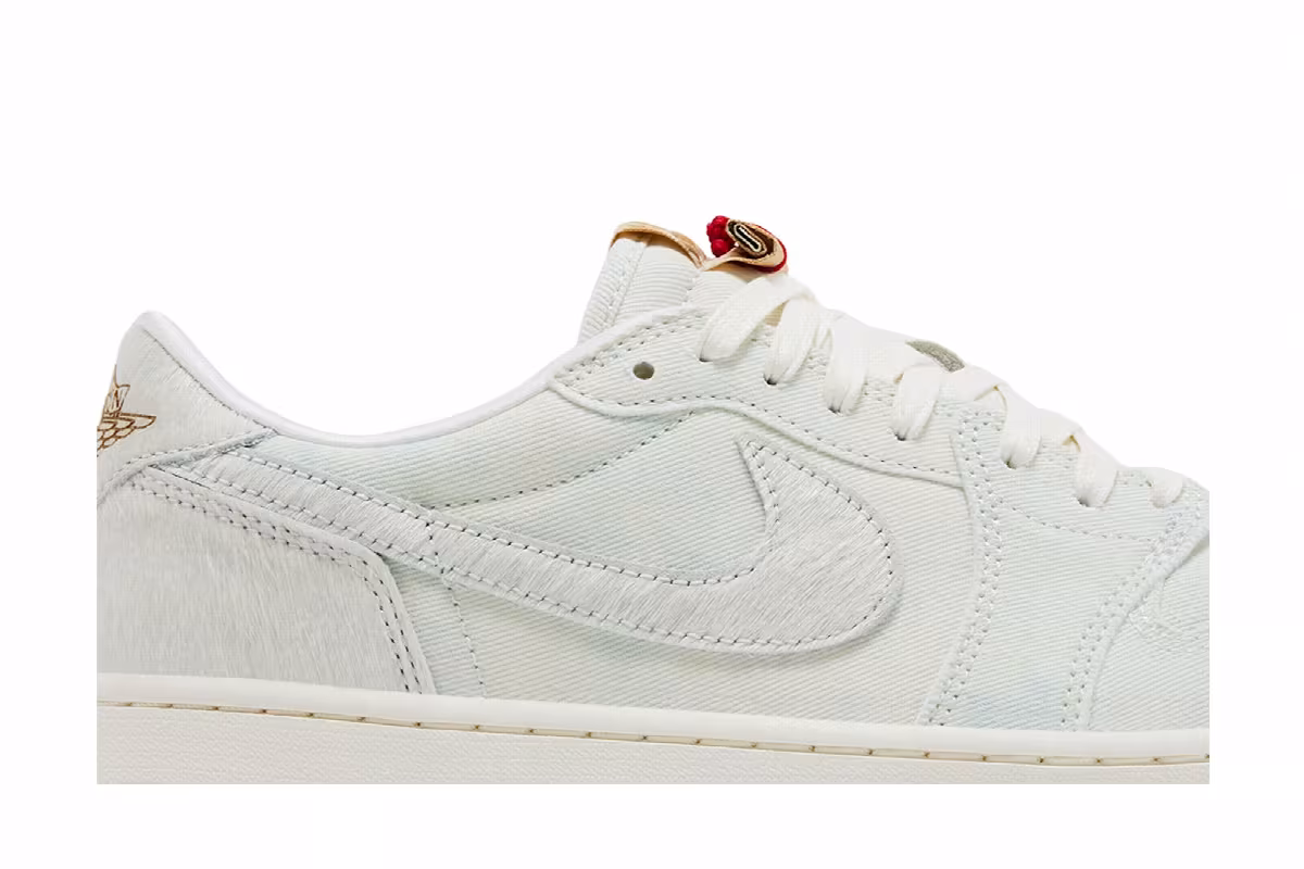 Air Jordan 1 Low OG Chinese New Year 2026 2026, view 3