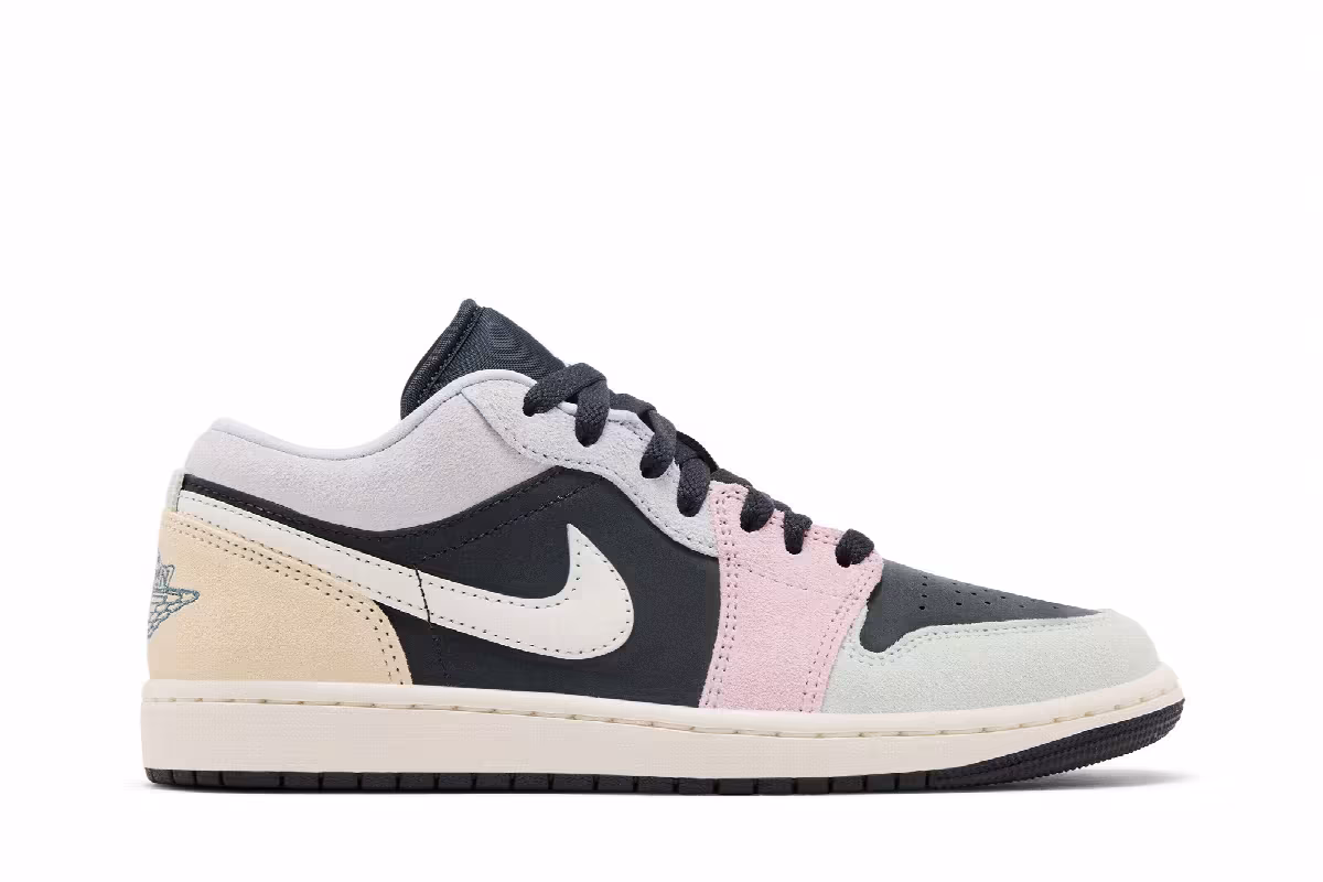 Air Jordan 1 Low SE Black Pastels, view 2