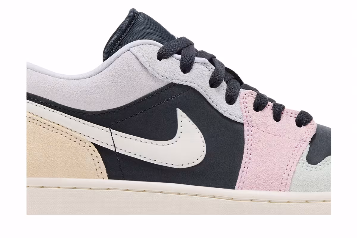 Air Jordan 1 Low SE Black Pastels, view 3