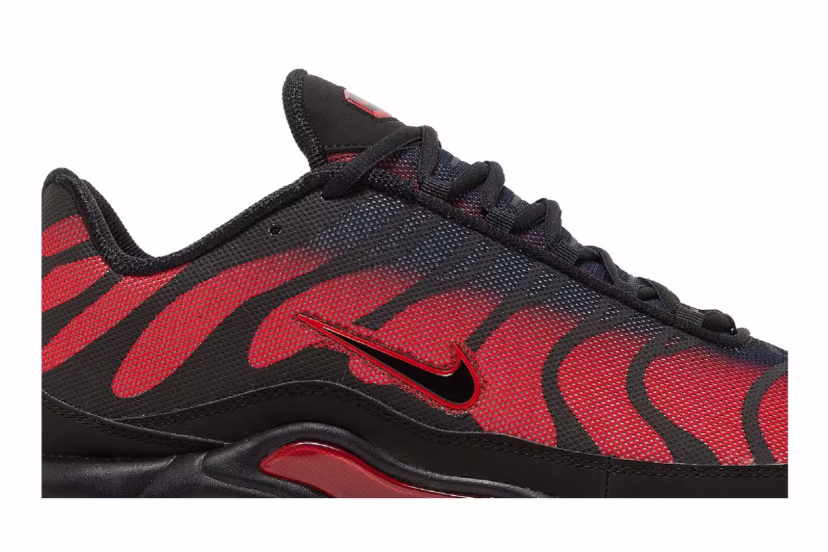 Nike Air Max Plus Bred Reflective, view 3