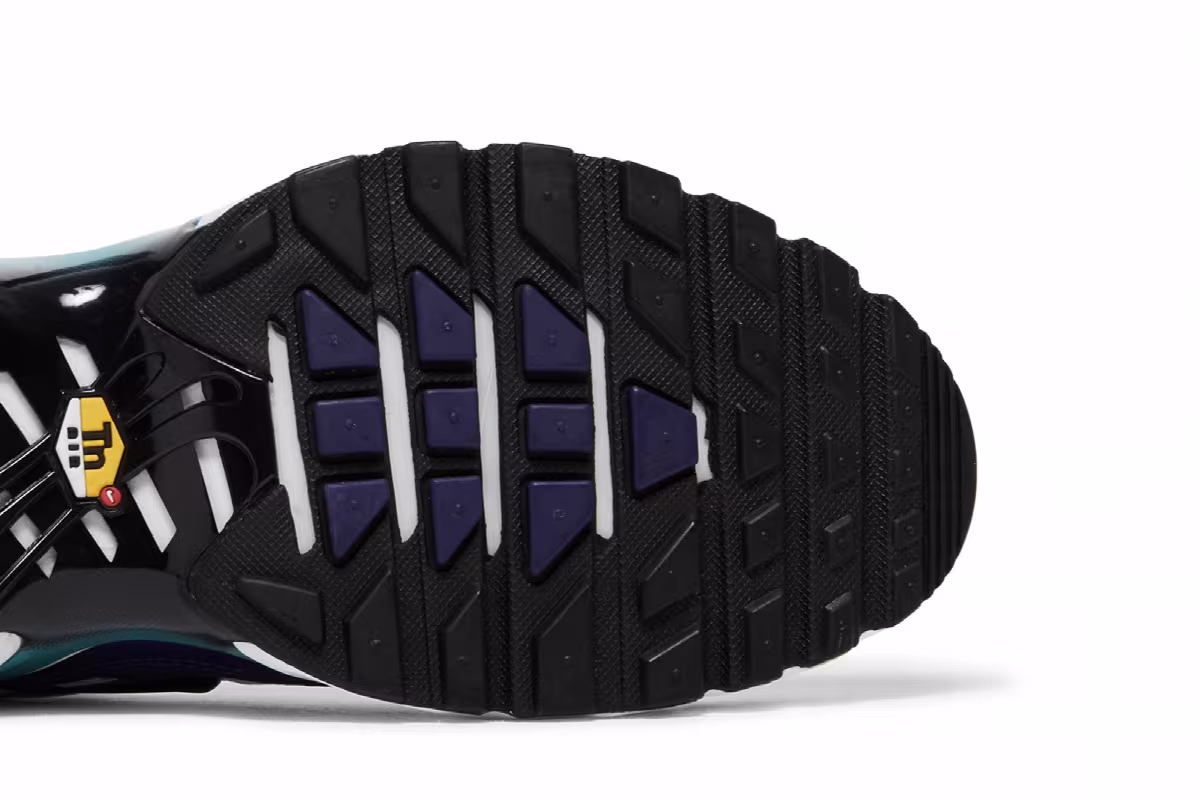 Nike Air Max Plus Grape, view 6
