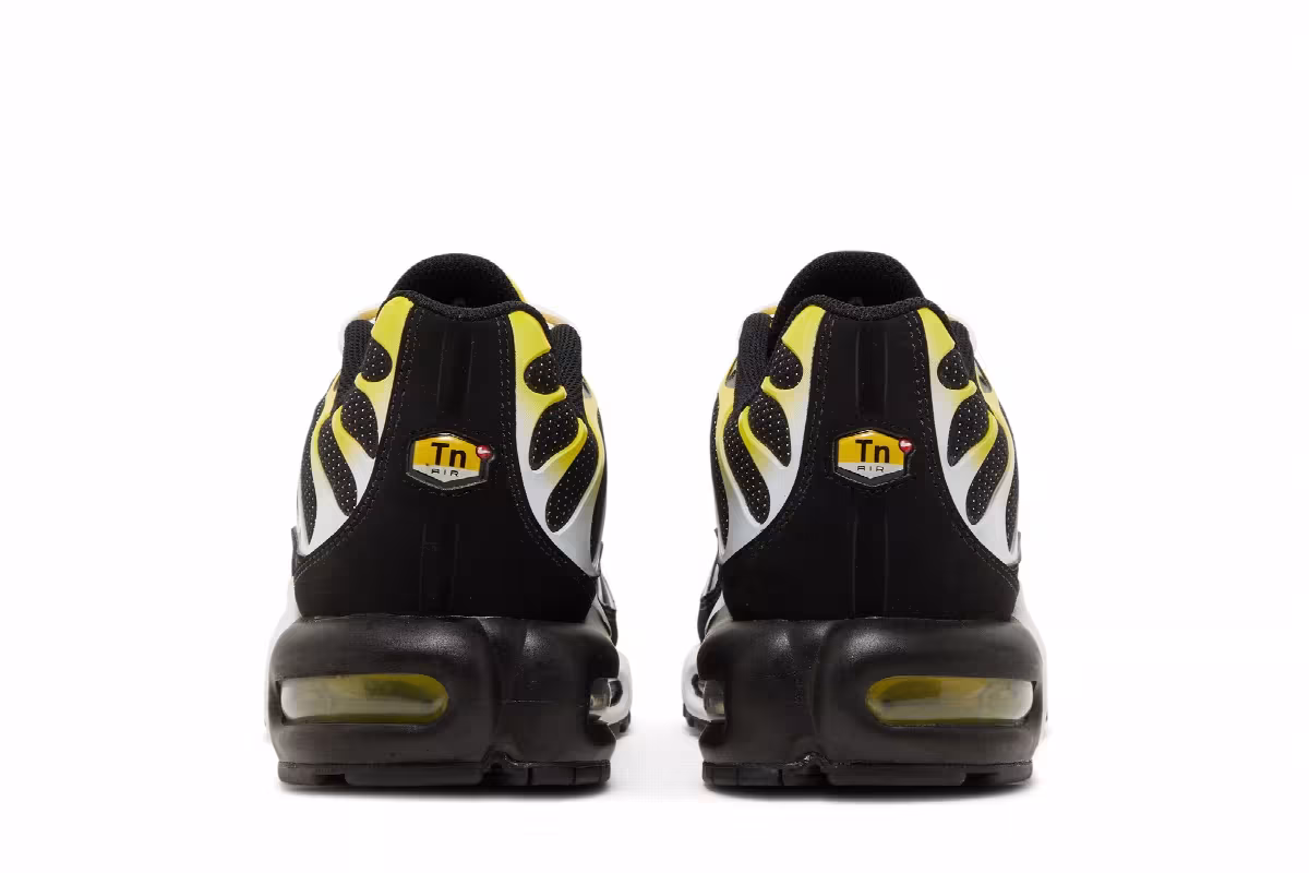 Nike Air Max Plus Black Tour Yellow, view 7