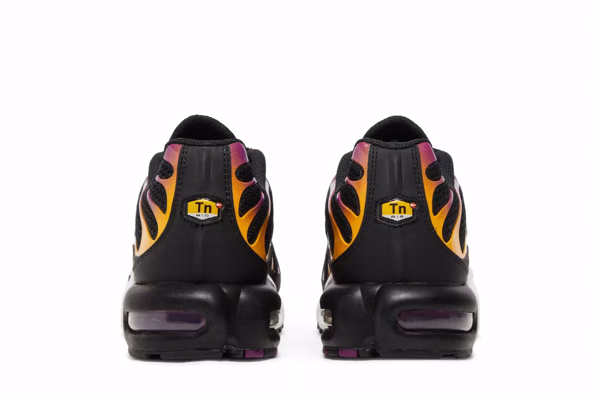 Nike Air Max Plus Black University Gold Viotech, view 7