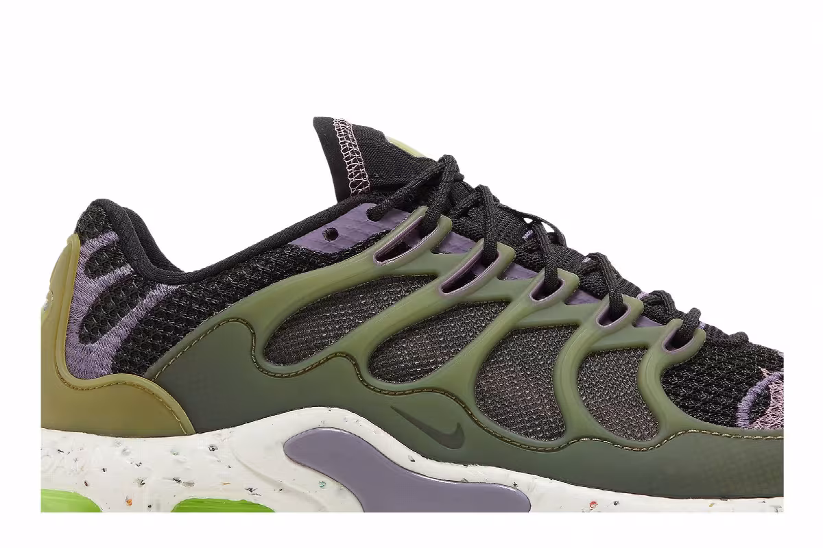 Nike Air Max Terrascape Plus Off Noir Pilgrim, view 3