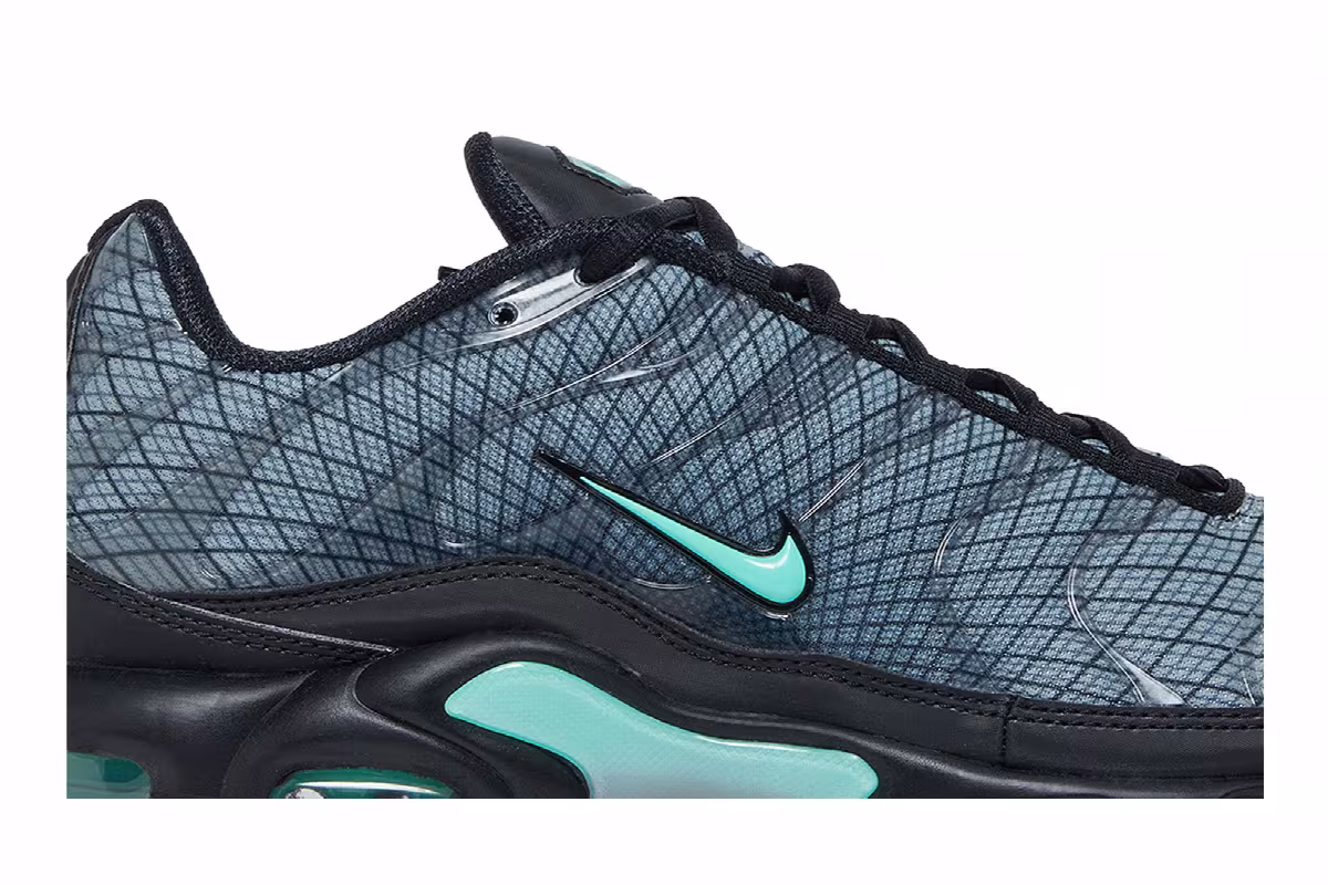 Nike Air Max Plus Spirograph, view 3