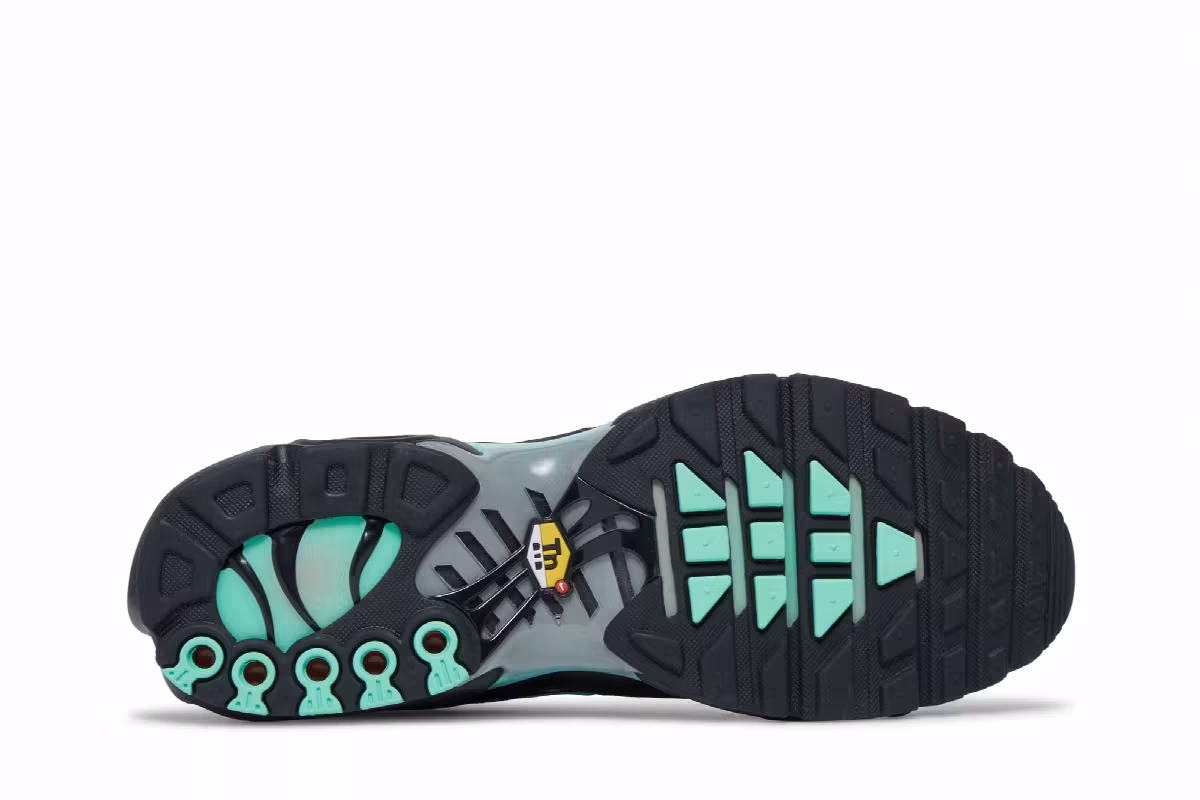Nike Air Max Plus Spirograph, view 5
