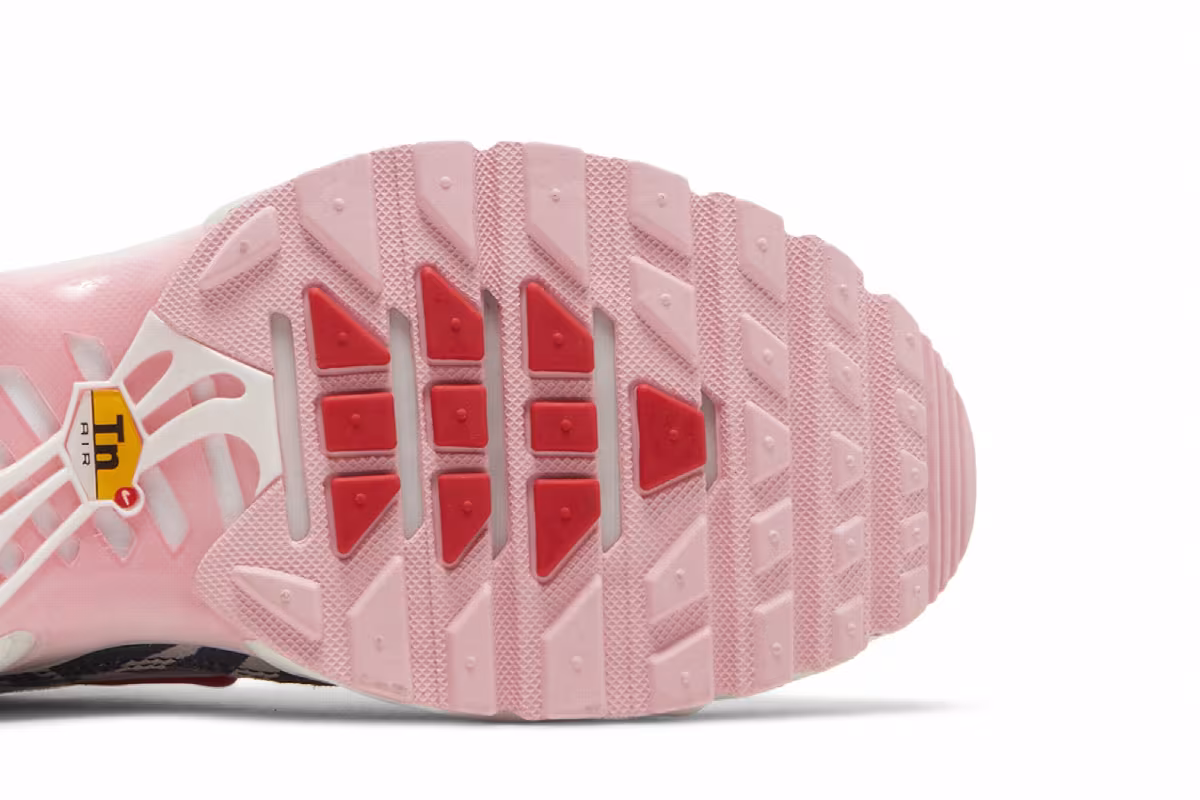 Nike Women's Air Max Plus Animal Instinct, view 6