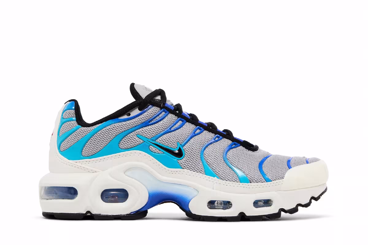 Nike Air Max Plus GS Light Smoke Blue Lightning, view 2