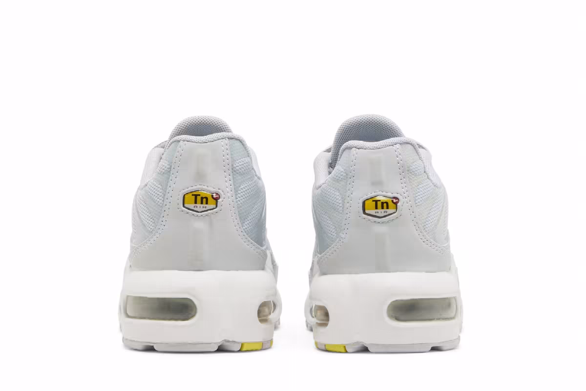 Nike Air Max Plus GS Aura White, view 7