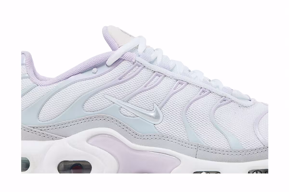 Nike Air Max Plus GS Pure Platinum Violet Frost, view 3